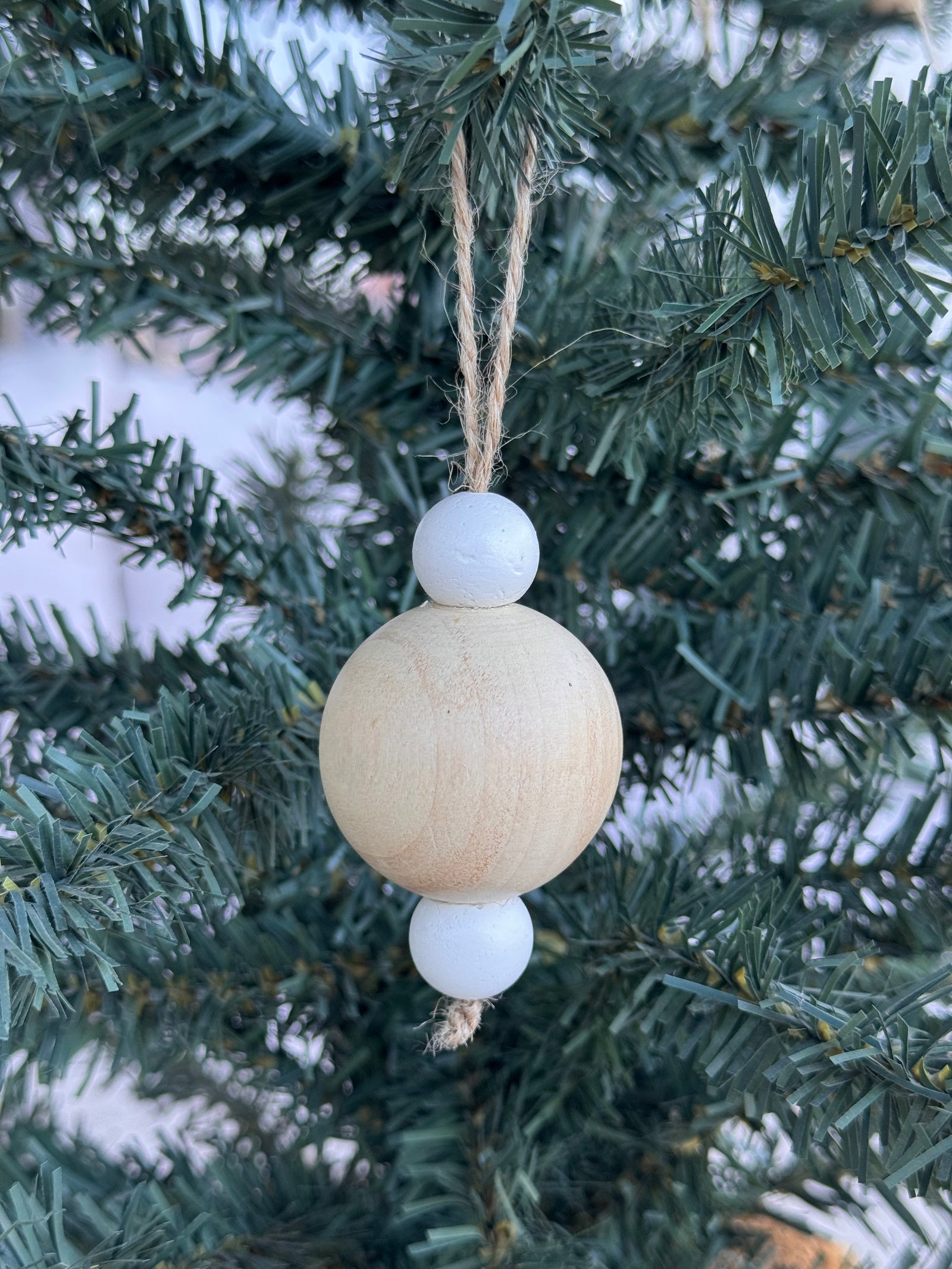 Lola bead drop large