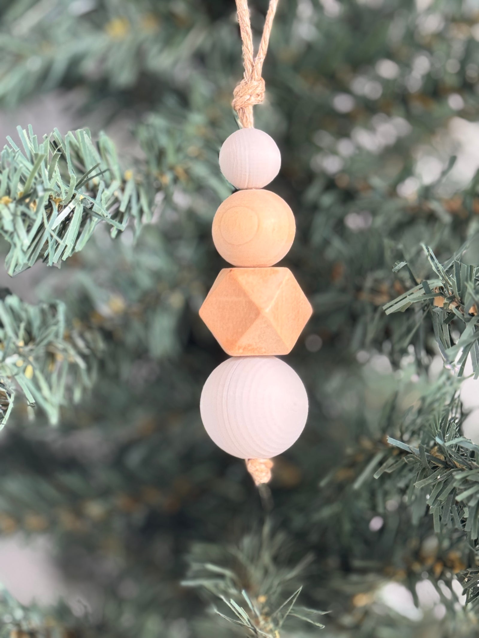 chrissy tree bead drop