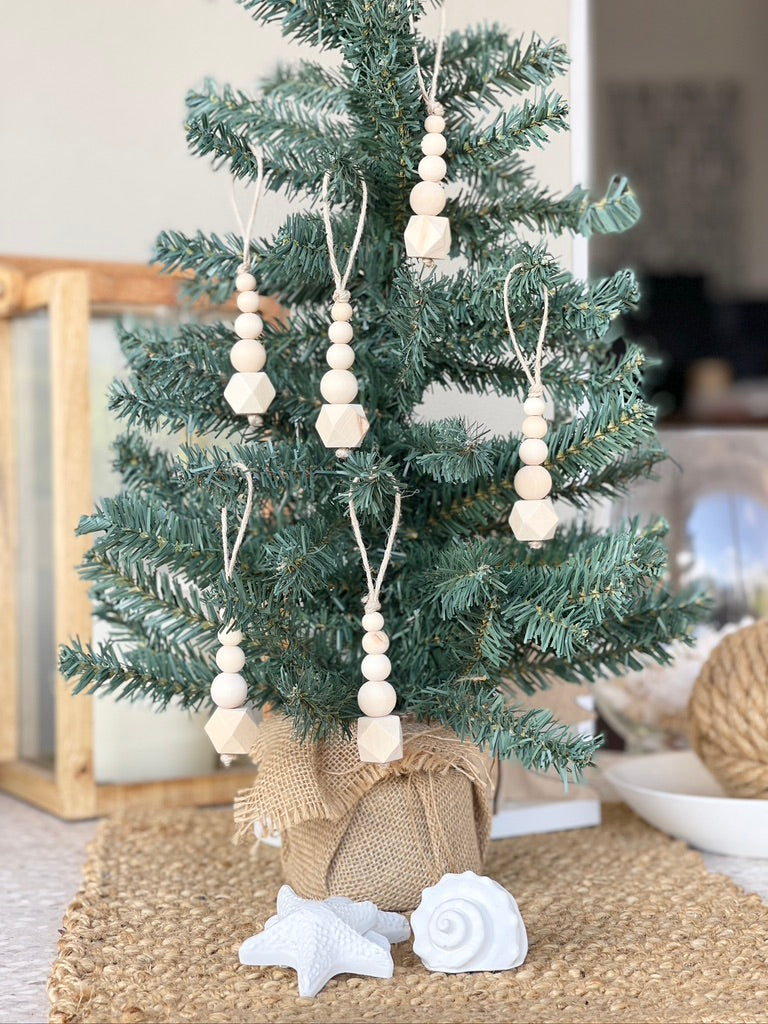 chrissy tree bead drop